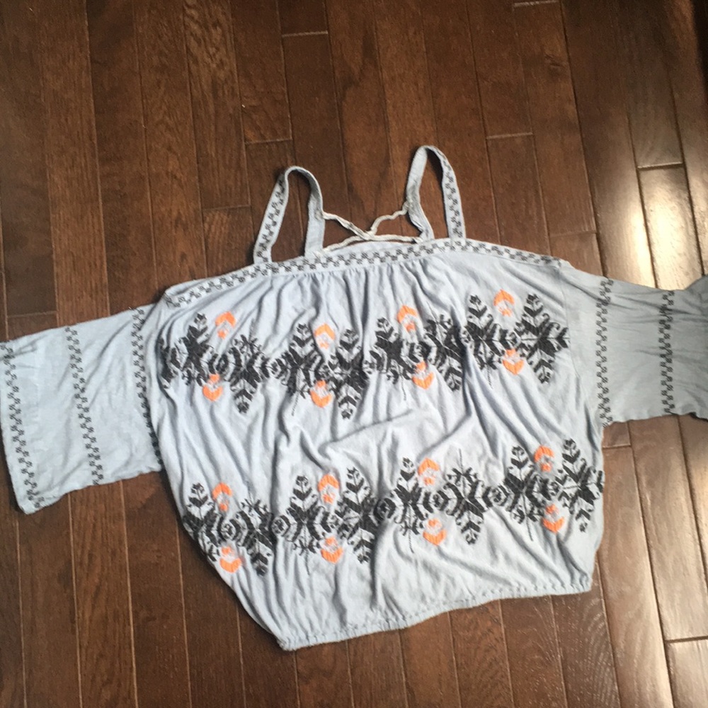 Free People cold shoulder billowy crop top